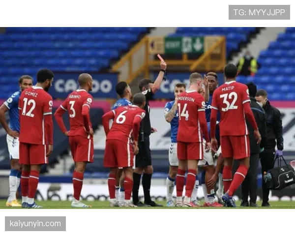 越位毫米判定真的精确吗？VAR如何解决边缘纠纷揭秘